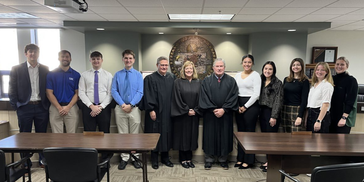 Court of Appeals Welcomes KLOP Students for Insightful Legal Education Session